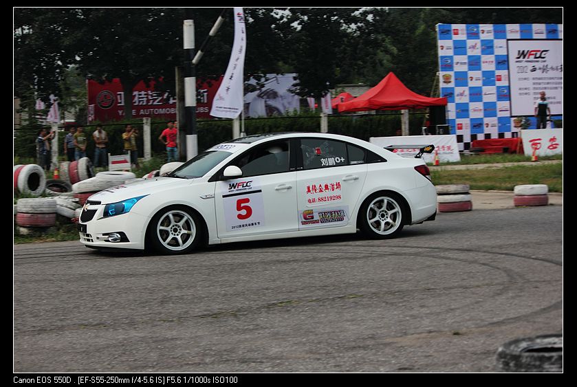 nEO_IMG_赛车0169.jpg