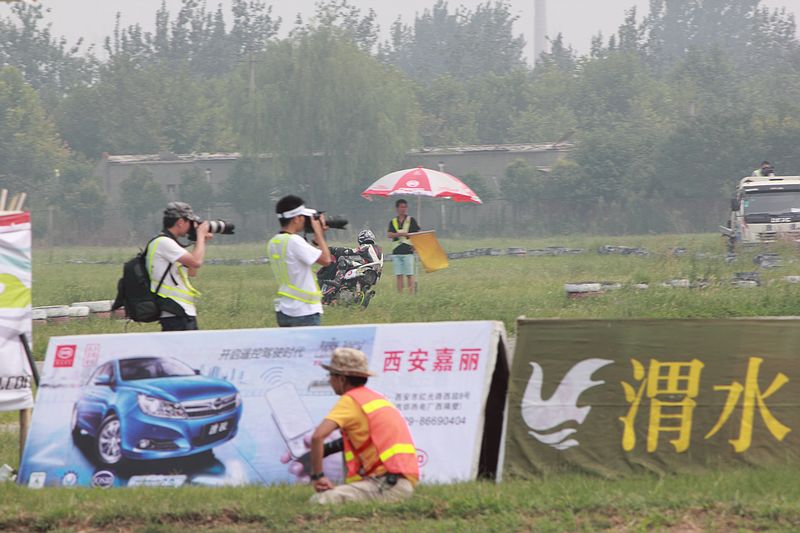nEO_IMG_赛车0103.jpg