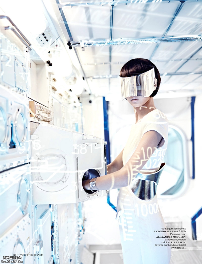 Shenzhou04.jpg