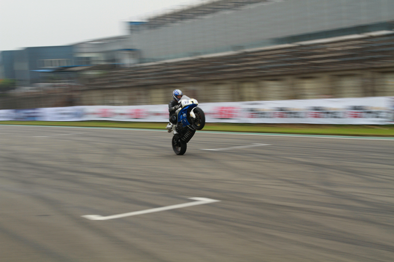 212004sil11thzaah6212t.jpg