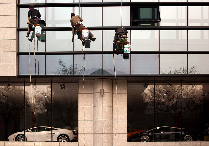 QQ截图20121217103826_调整大小.jpg