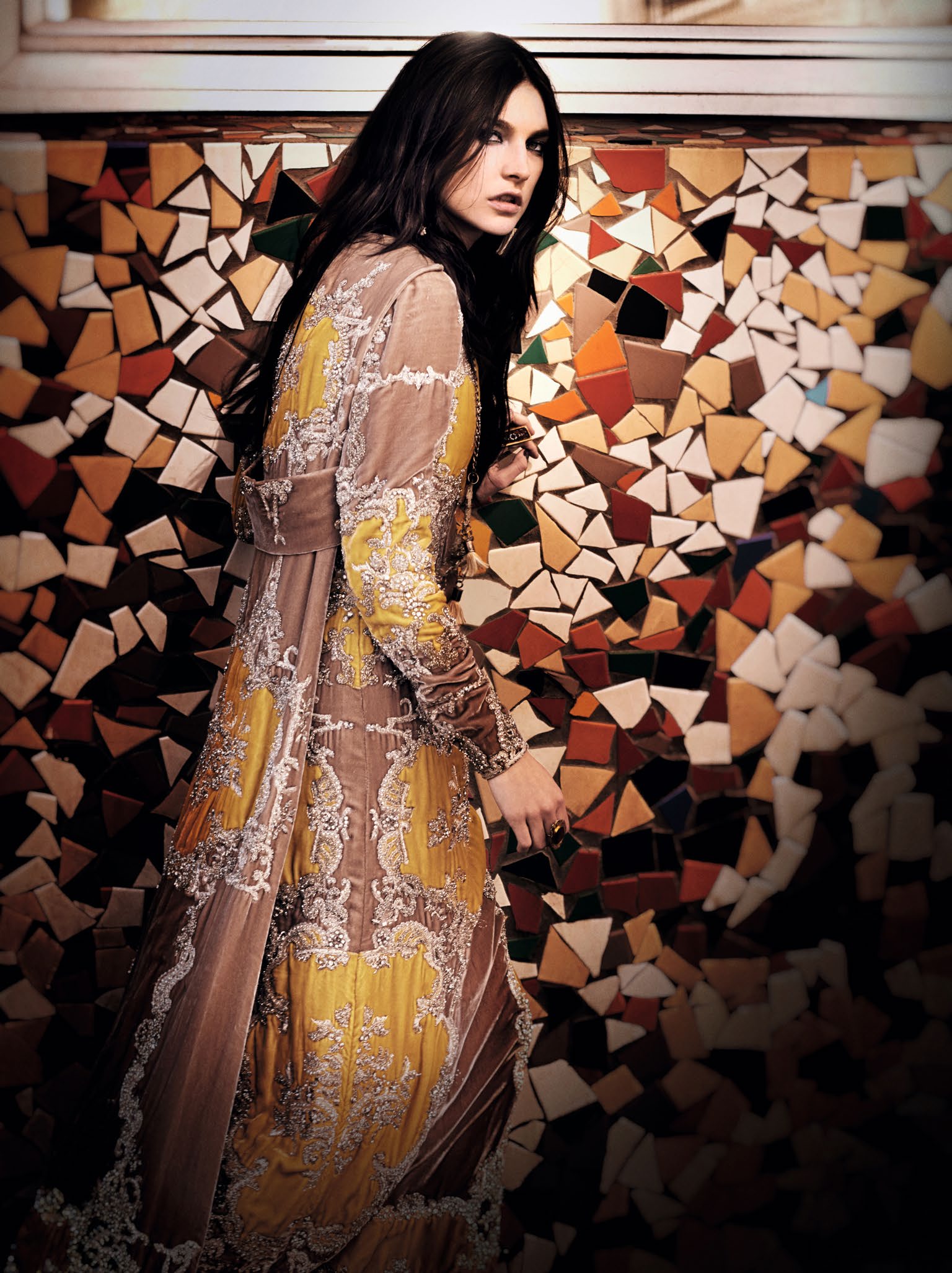 Jacquelyn-Jablonski-by-Serge-Leblon-Day-Time-Couture-Vogue-China-Collections-Cruise-2014-2.jpg
