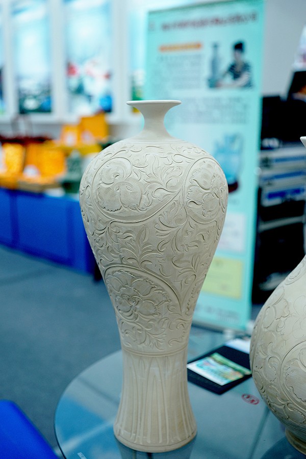 DSC02740改压发.jpg