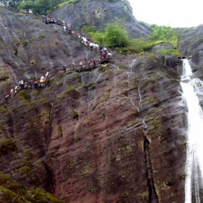 那山那水那人