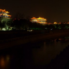 古城平安夜
