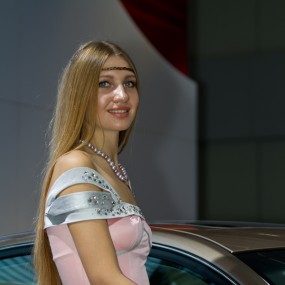 《香车美女》