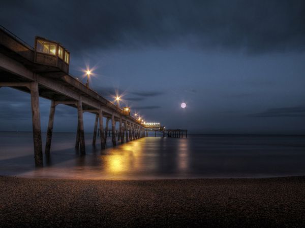 deal-peir-england-hdr_25350_600x450.jpg