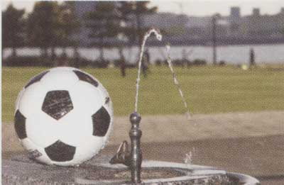 6_2009021611234613jhX.jpg