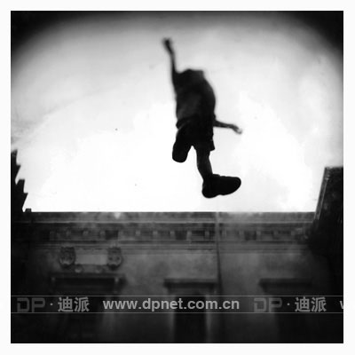 01-Levitation.jpg