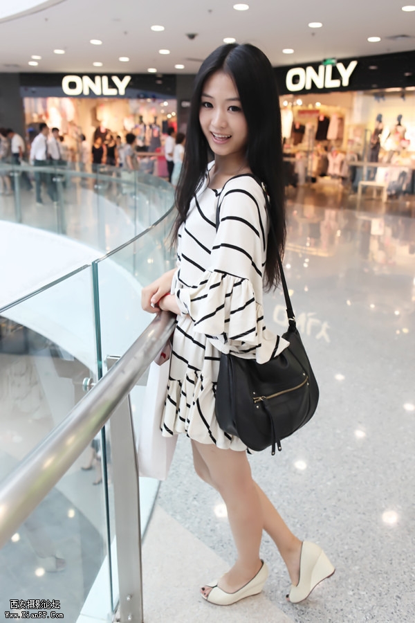 img1_src_3372189.jpg