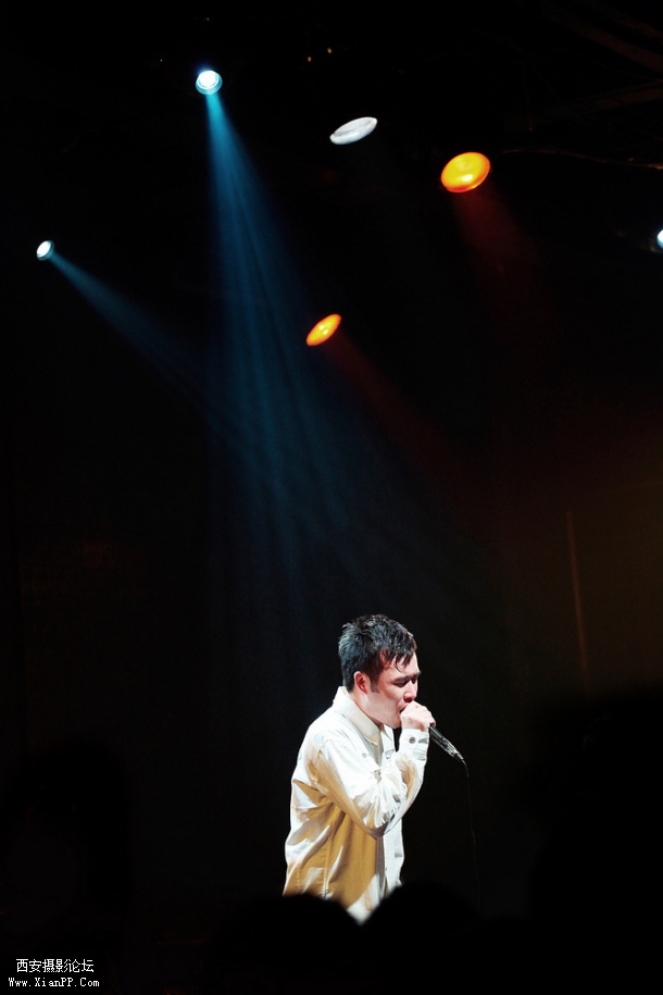 img1_src_4020997.jpg
