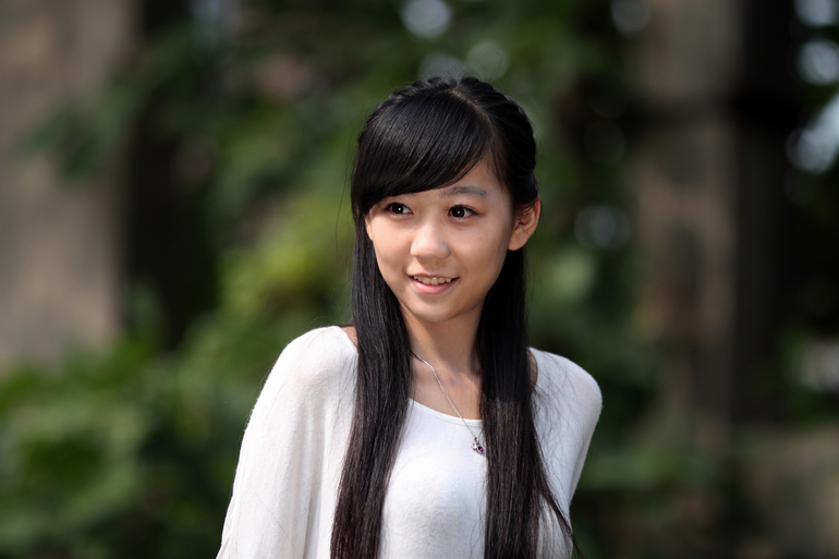 nEO_IMG_20111001儿子135，90.两50.300mm3724.jpg