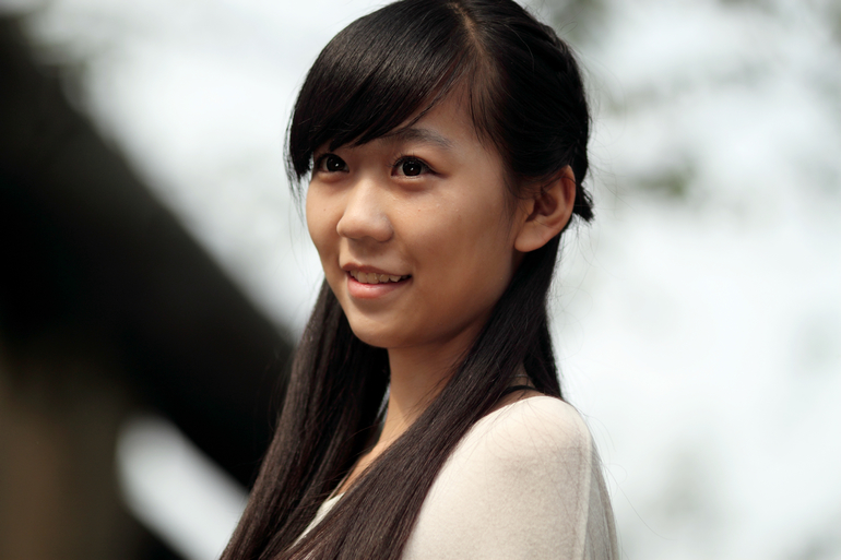 nEO_IMG_20111001儿子135，90.两50.300mm3726.jpg