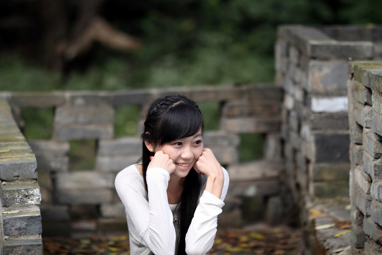 nEO_IMG_20111001儿子135，90.两50.300mm3733.jpg
