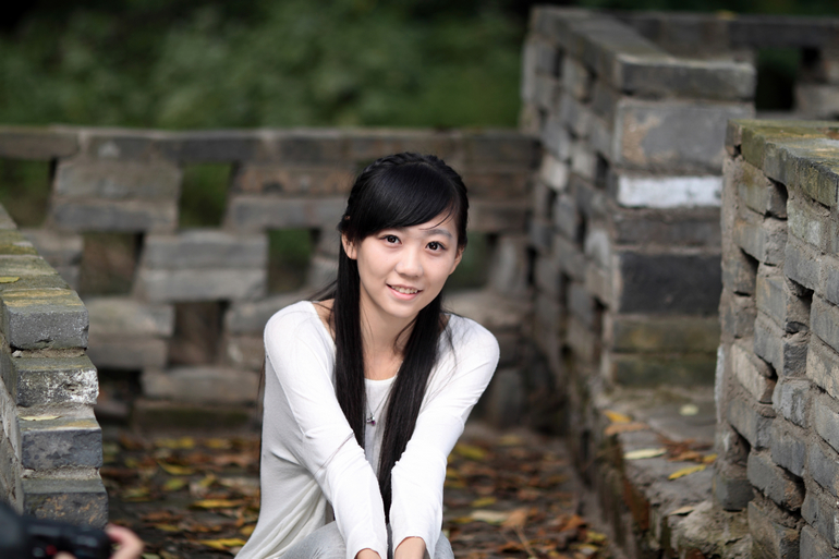 nEO_IMG_20111001儿子135，90.两50.300mm3737.jpg