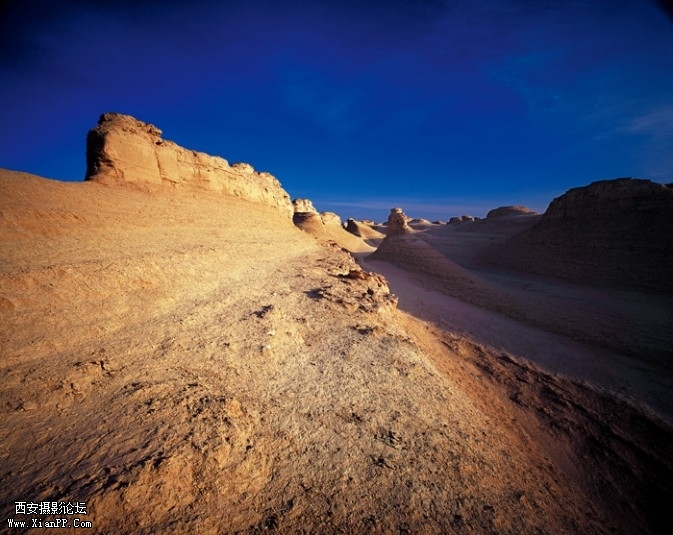 yadan04-673x535.jpg