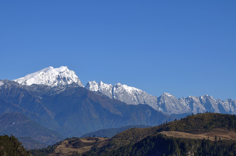 哈巴雪山