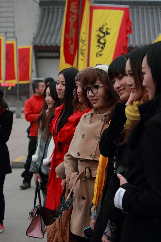 美女如“林”