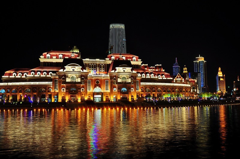a10054025_s.jpg