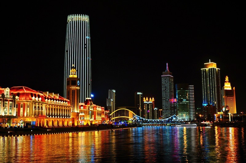a10054028_s.jpg