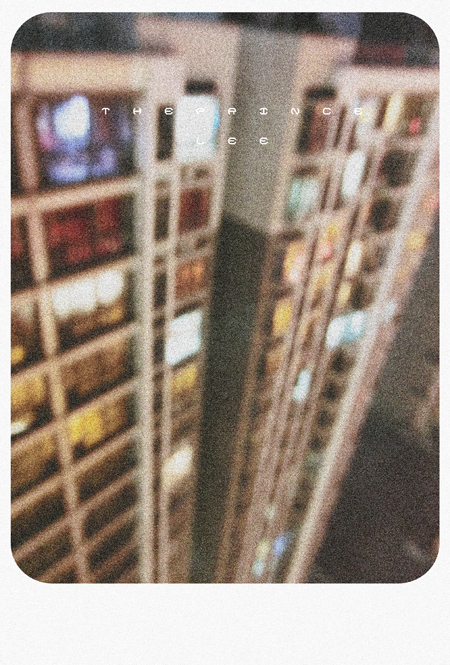 立.jpg