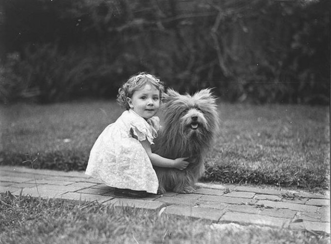 People-And-Their-Dogs1-673x496.jpg