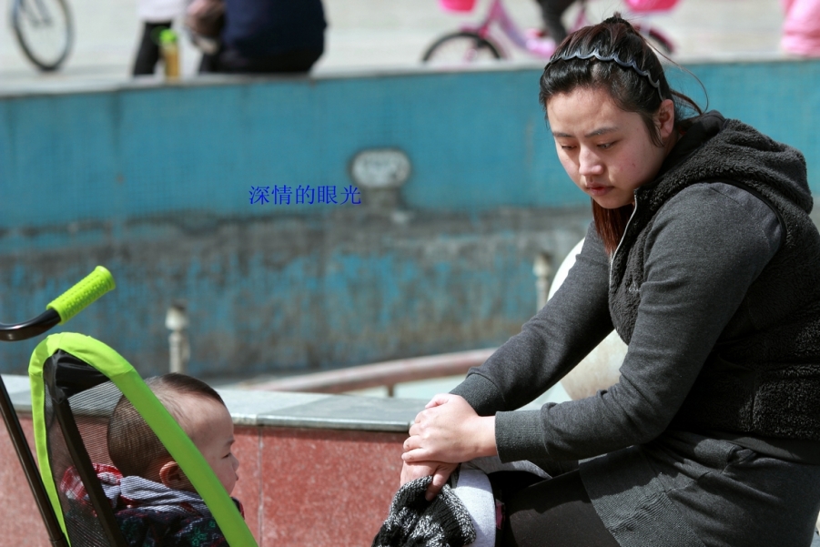 nEO_IMG_600D-135L金裕小区花，小孩38.jpg