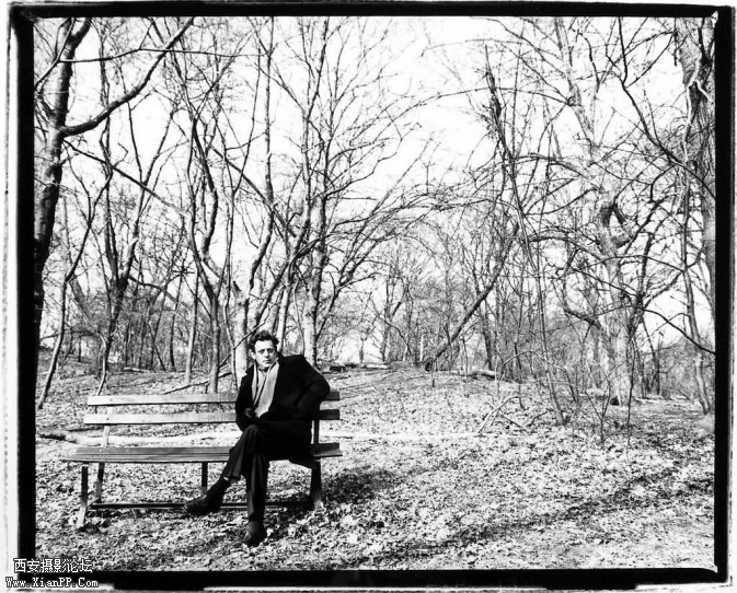 Philip-Glass-673x542.jpg