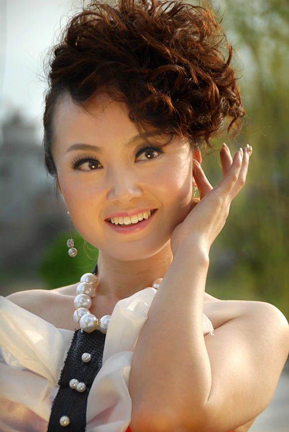 金发燕子 (2).jpg