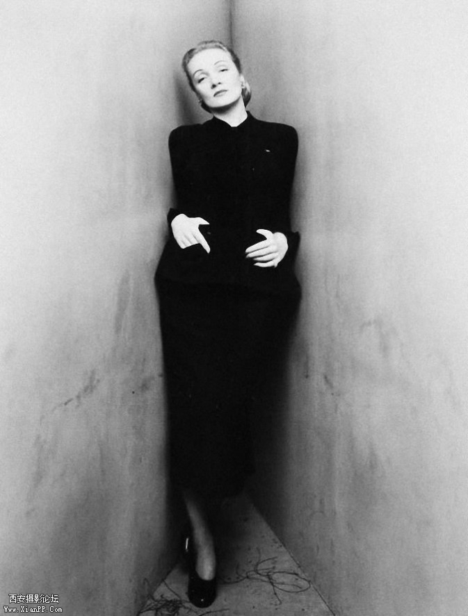 Marlene-Dietrich-673x887.jpg