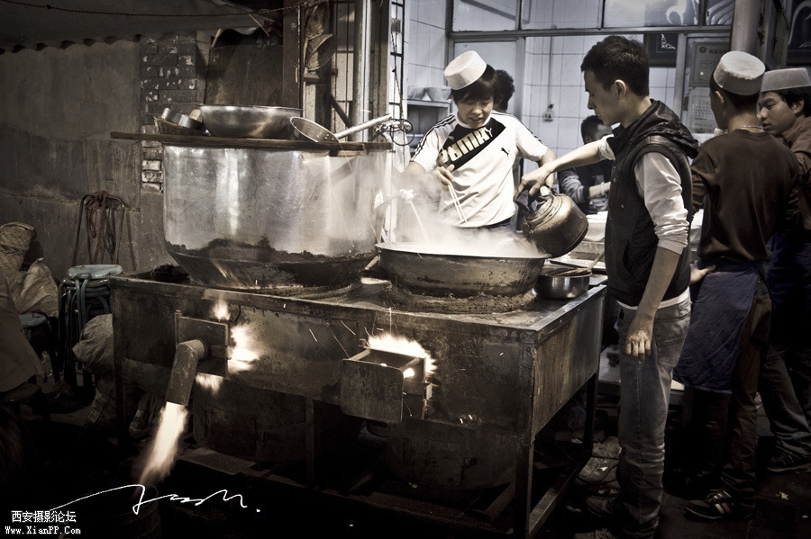 img1_src_5487976.jpg