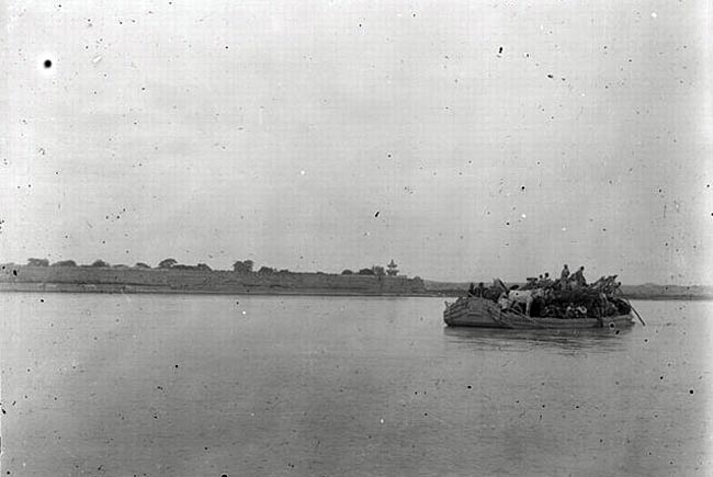 渭河渡船.jpg