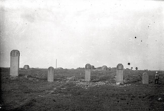 西安府墓碑 （1907-9-3）.jpg