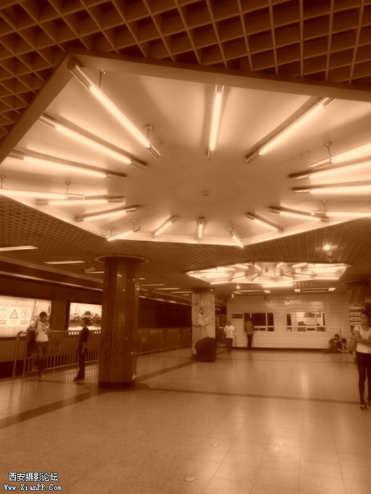 9_30114358_3.jpg