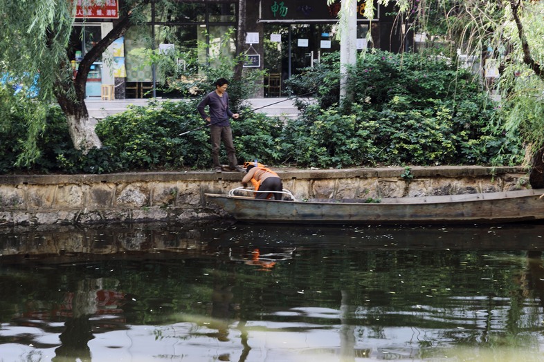 大观河清洁船.jpg