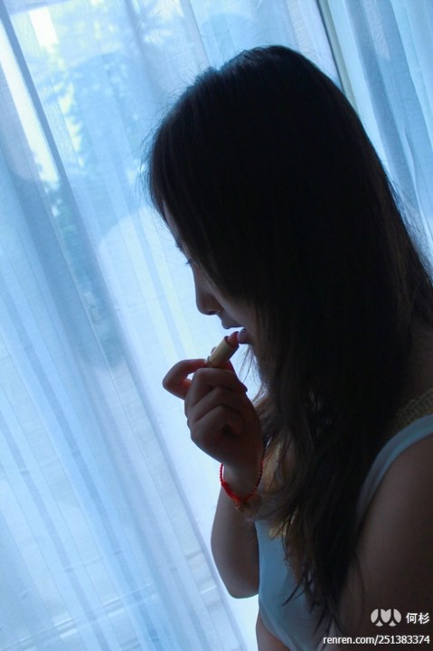large_q4gP_444f00002e7d125f.jpg