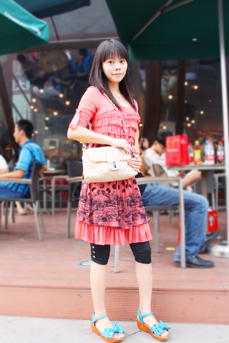 康婷img_5842_副本.jpg