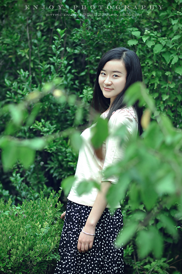 刘莹logo09.jpg