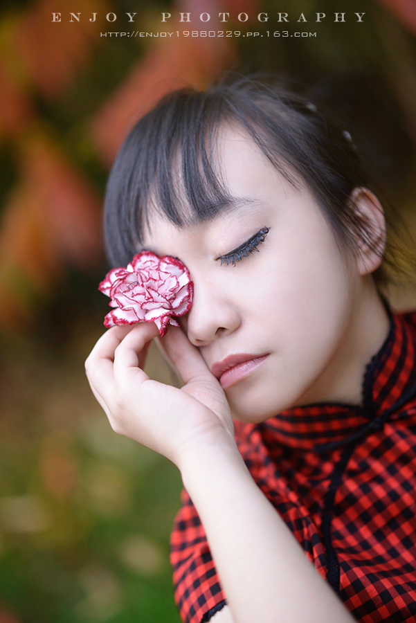 黄心logo02.jpg