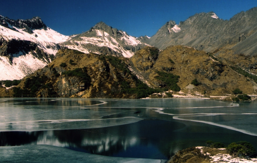 《山山水水》.jpg