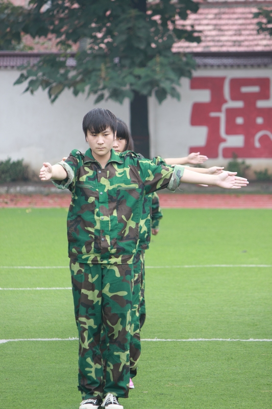 nEO_IMG_军训95.jpg