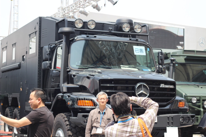 上海车_300.jpg