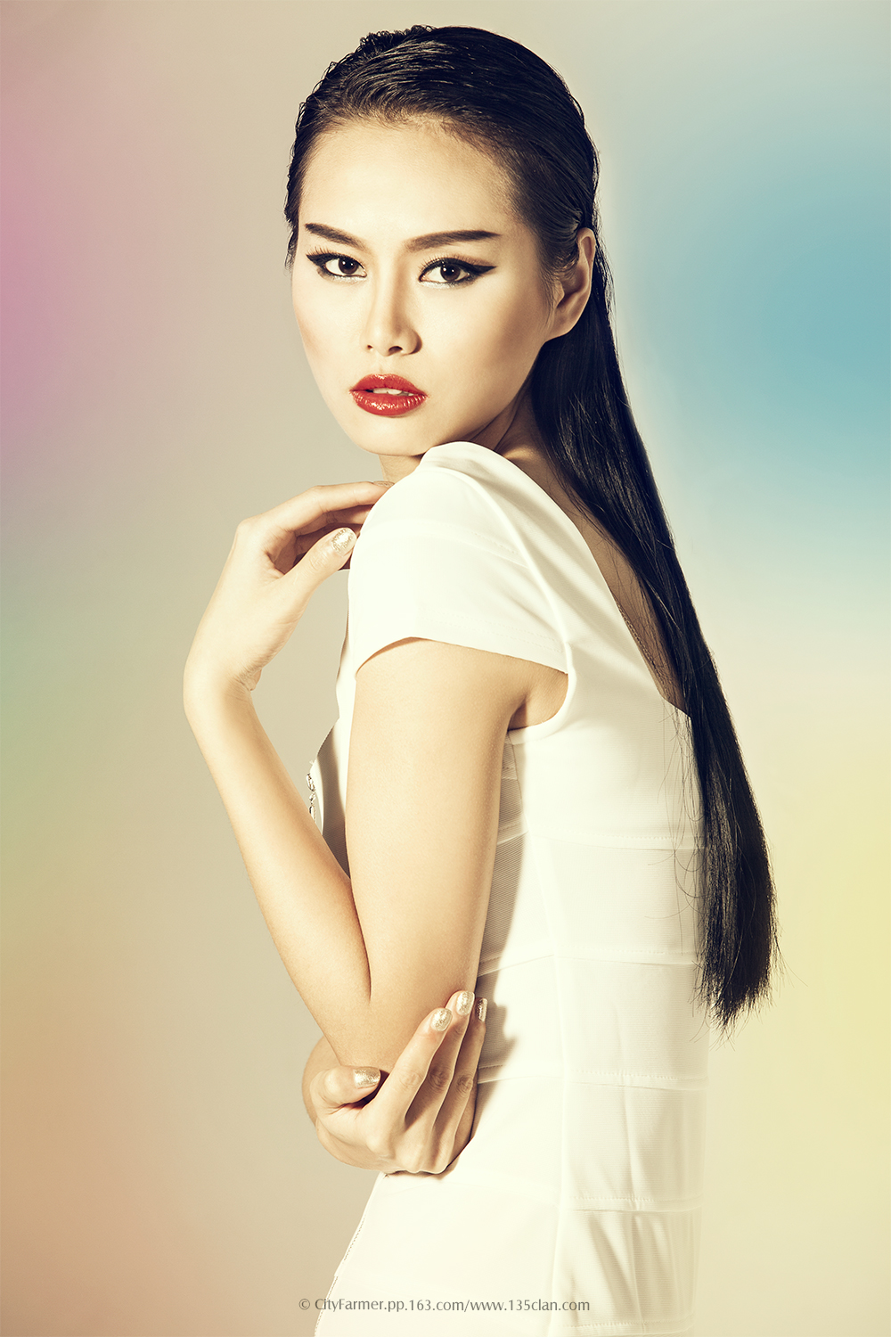 173803vh11u92wo9o9qssf.jpg