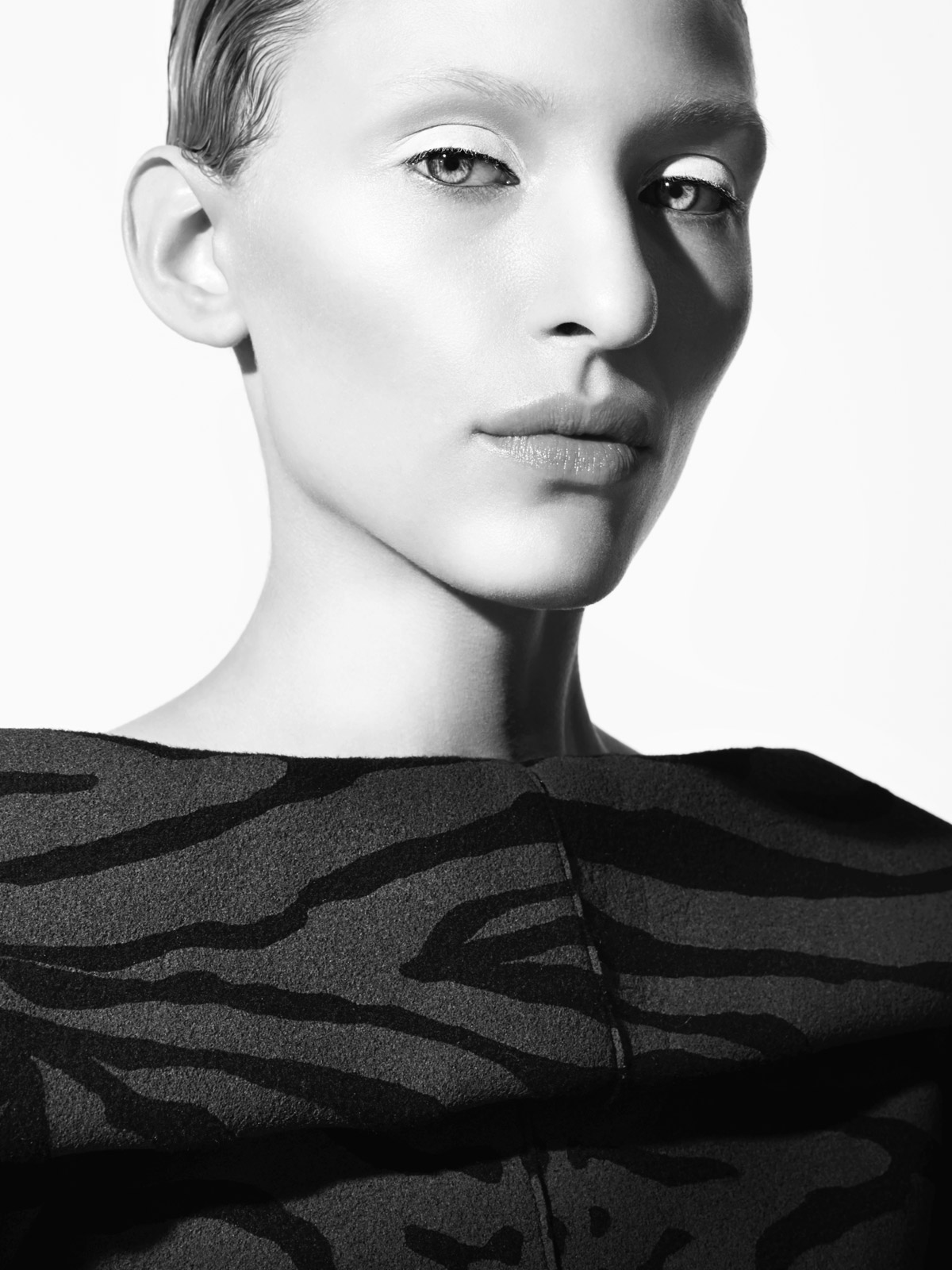 Maggie-Mauer-by-Rory-van-Millingen-A-Part-Of-You-Husk-11-Fall-2013-1.jpg