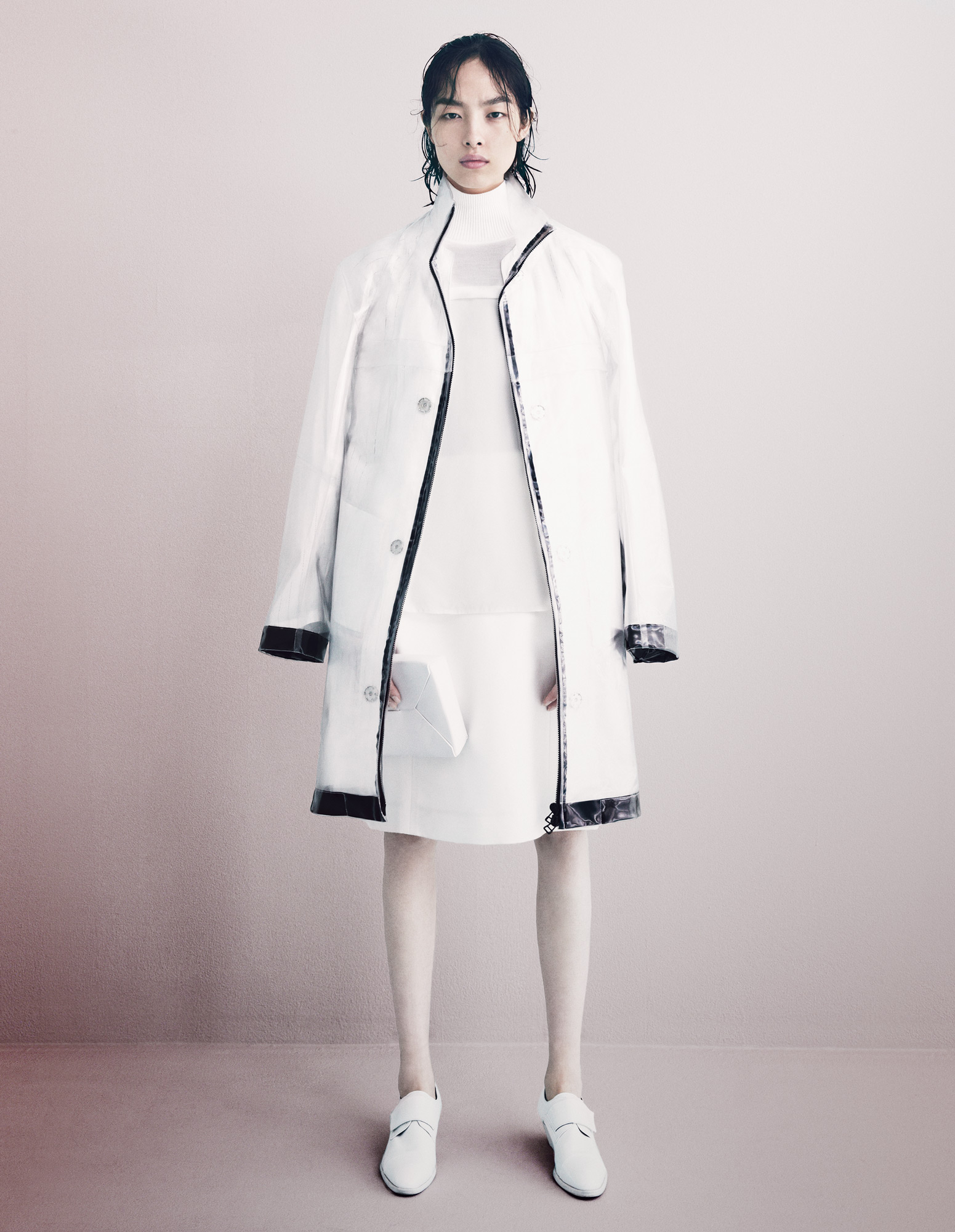 Sun-Feifei-by-Patrick-Demarchelier-A-Clean-Getaway-W-November-2013-3.jpg