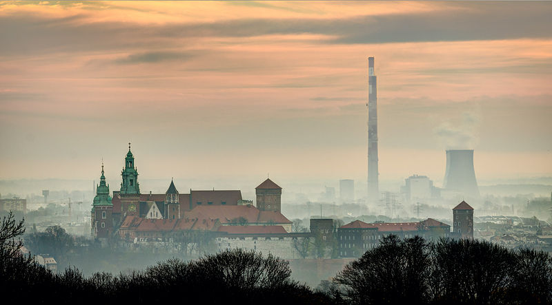 800px-Krakow_Wawel_i_Leg_przed_wschodem_Slonca.jpg