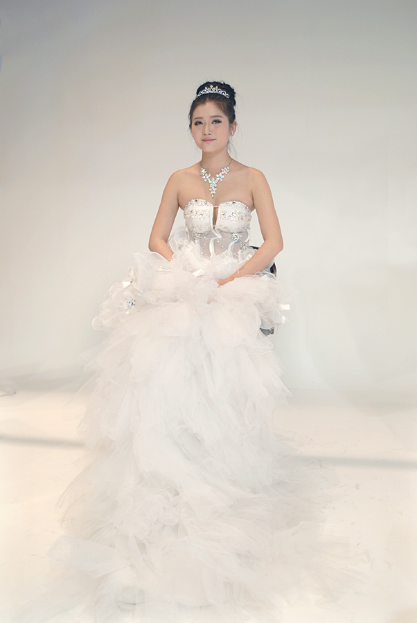 婚纱 (1).jpg