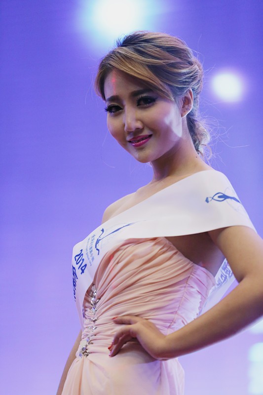 AU0A3919_副本.jpg