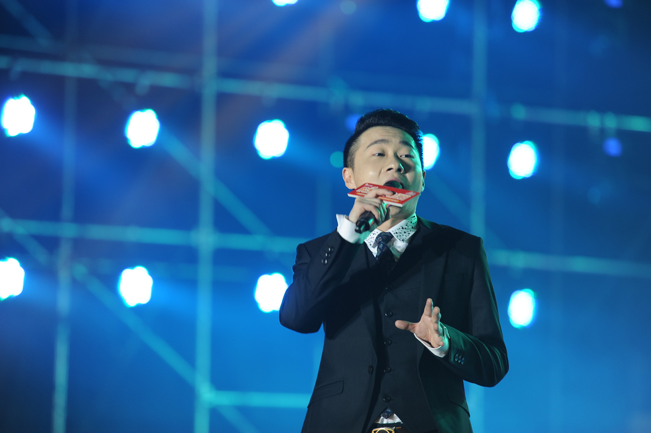 绿地笔克 120.jpg