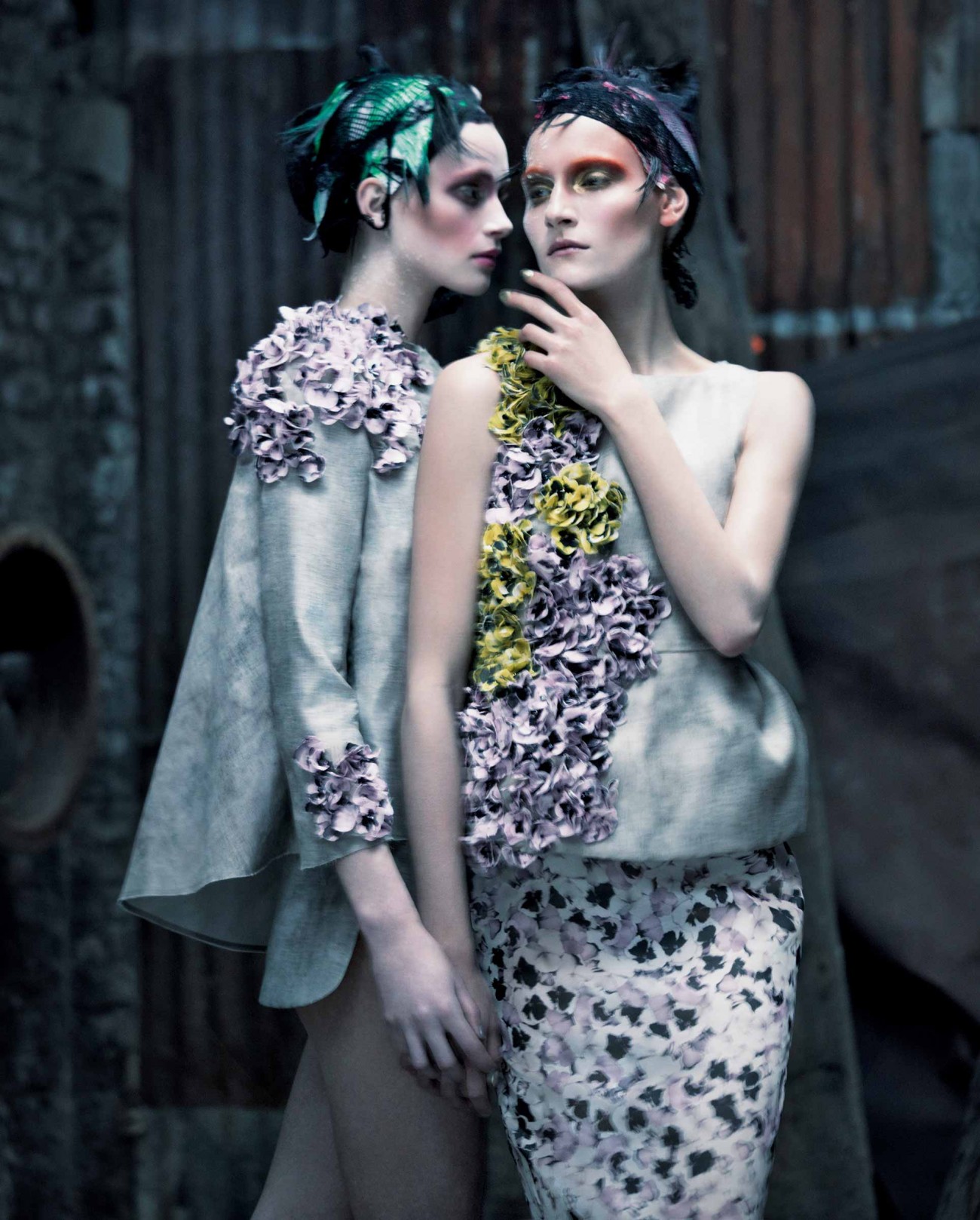 Anushka-Mariah-Morrison-Lucy-G-by-Damian-Foxe-for-How-to-spend-it_09.jpg